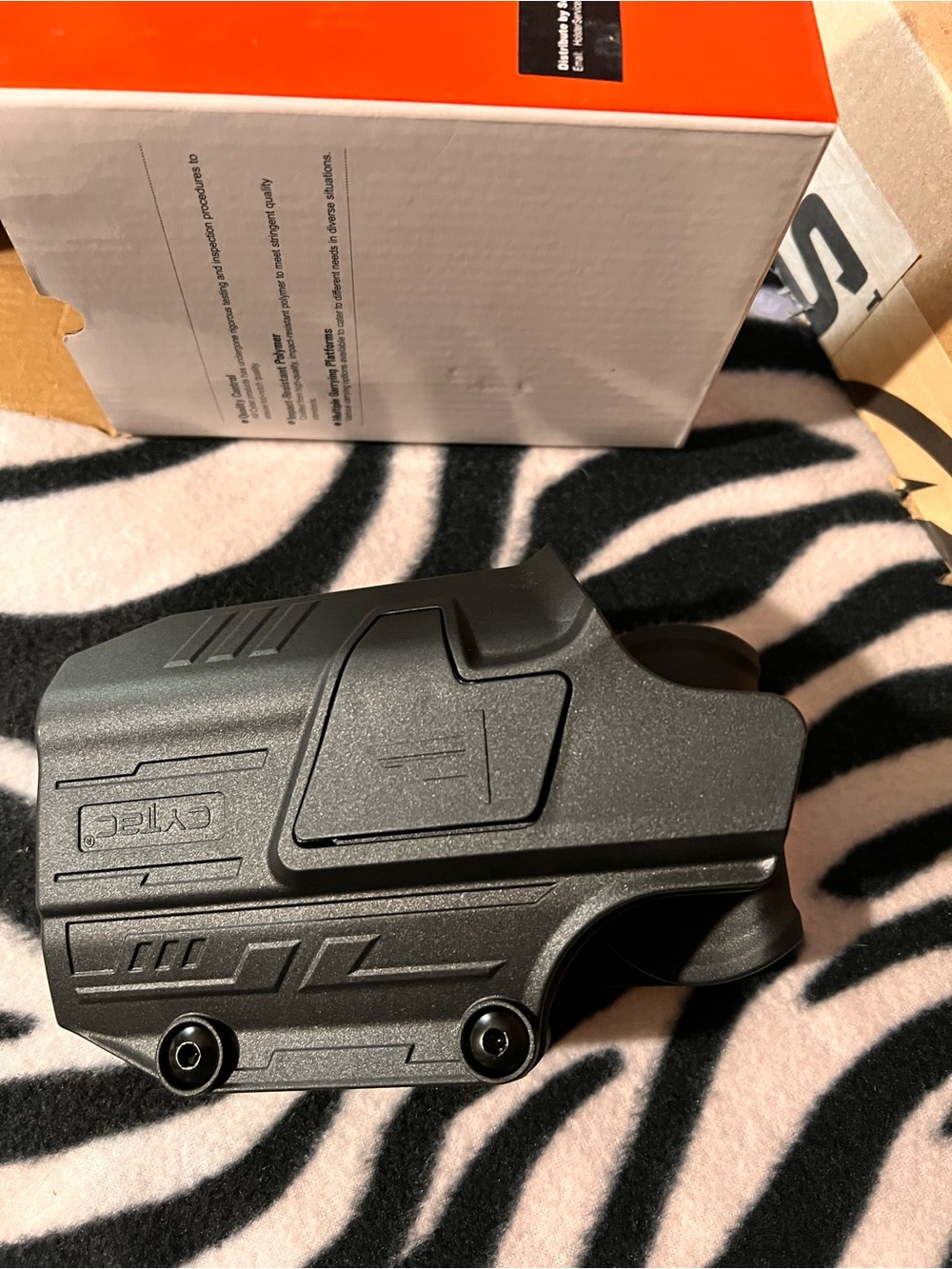 NWOT CYTAC left handed Holster